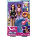 Barbie baba medencével és kiegészítõkkel