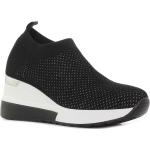 Új kollekció: Női Sportos Fekete Bosido Telitalpú cipők - 5-7 cm-es sarokkal akciósan 39-es méretben 