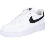 Nike Sportswear Rövid szárú sportcipõk 'Air Force 1 '07' fekete / fehér