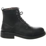 Női Fekete Guess Téli cipők - 3-5 cm-es sarokkal 
